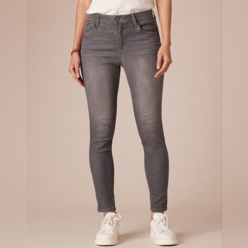 Democracy Charcoal Skinny "Ab"solution® High Rise Ankle Length Jeans Size 12